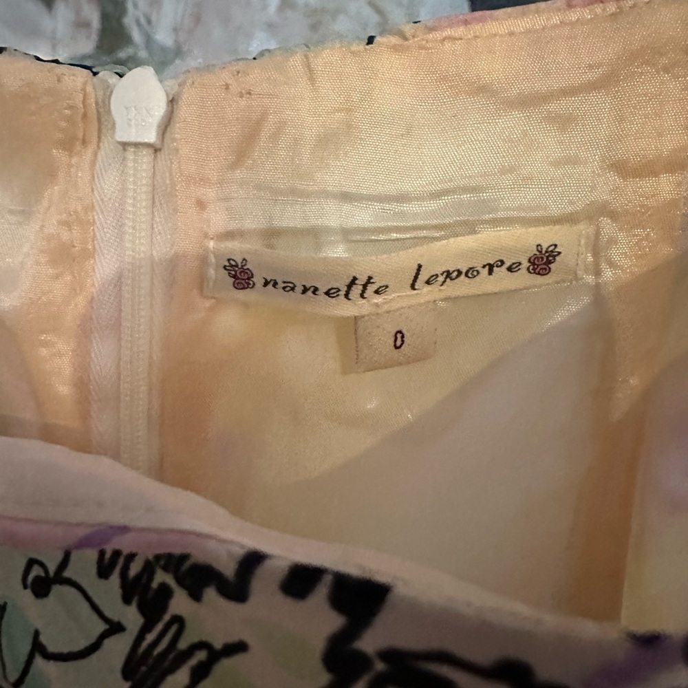 Nenette, Lepore skirt